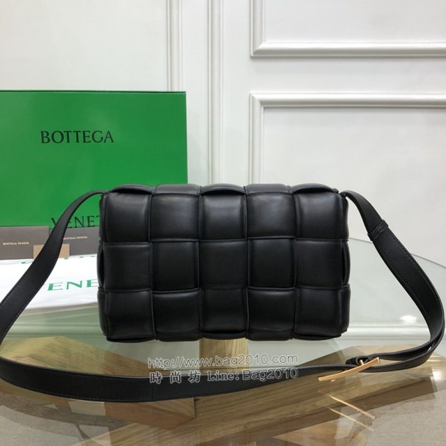 Bottega veneta高端女包 96006 寶緹嘉黑色小羊皮肩背女包 BV經典款Cassette枕頭包  gxz1351